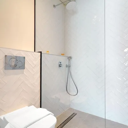 Liv The Adults Only * Larnaca