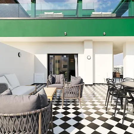 Appartamento Liv The Adults Only Larnaca