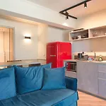 Maestro St Lazar (adults Only) Apartman