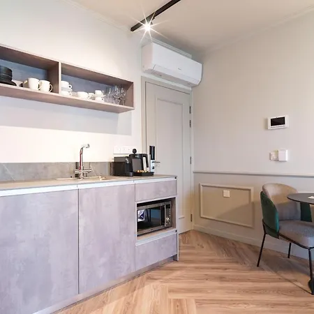 Liv The Adults Only Apartman Lárnaka