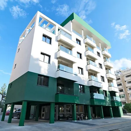 Liv The Adults Only Apartman