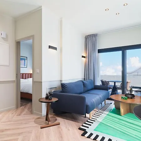 Liv The Adults Only Lárnaka