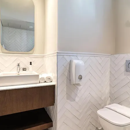 Liv The Adults Only Apartman *