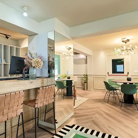Liv The Adults Only Apartamento