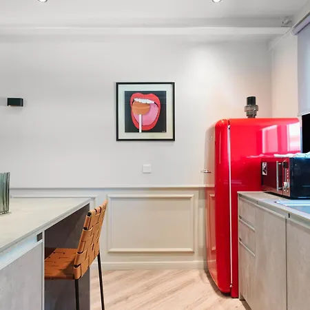 Liv The Adults Only Lárnaka