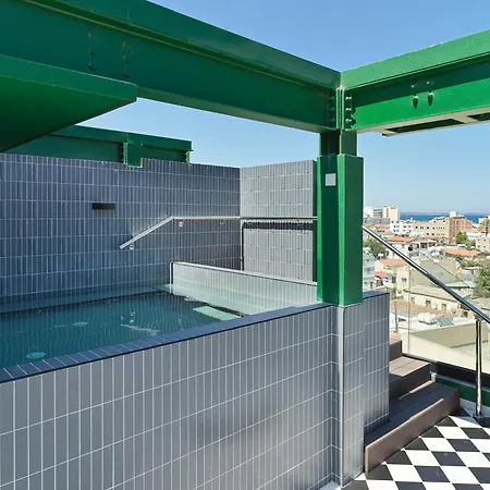 Liv The Adults Only Appartement