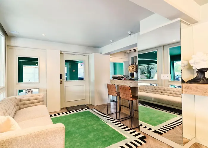 Liv The Adults Only *