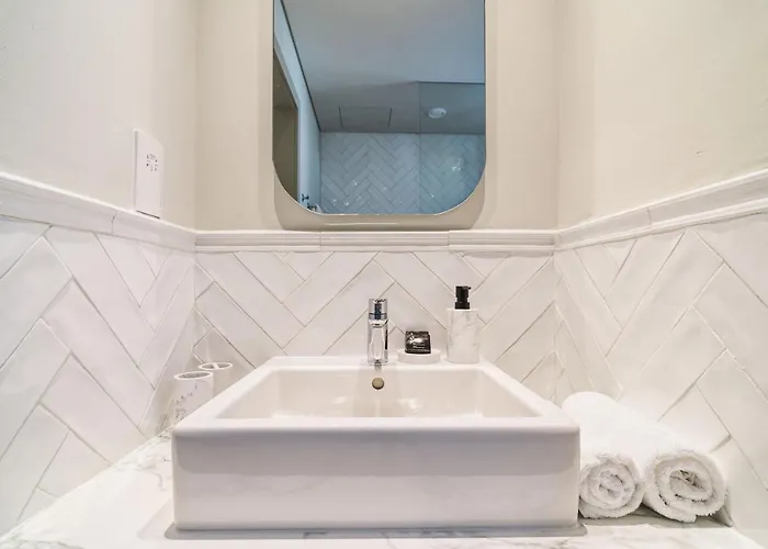 Διαμέρισμα Maestro St Lazar Apartments (Adults Only) *